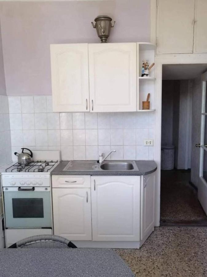 Center Huge 3-bedroom Tallinn